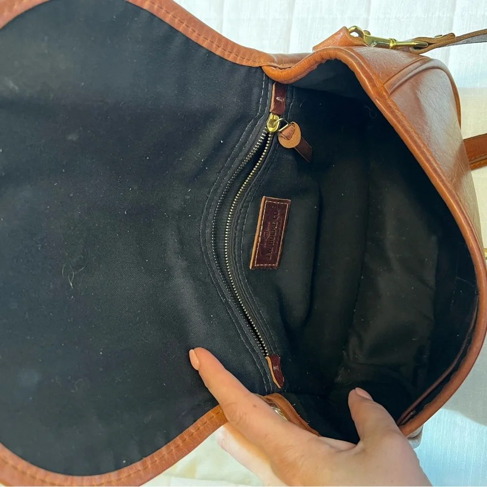 Brown Leather Crossbody Bag with Flap Closure - Picture 7 of 11